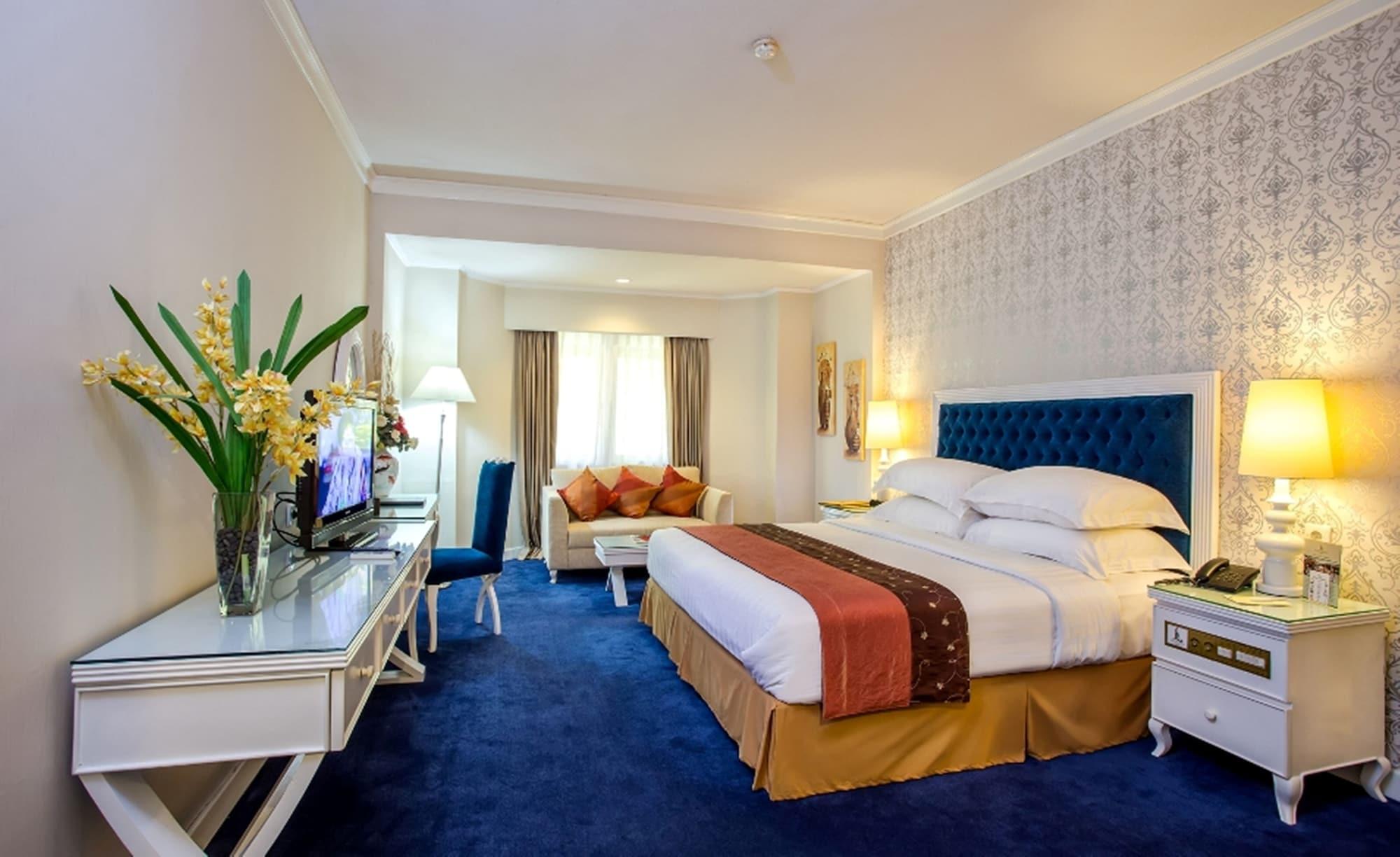 Grand Legi Hotel Mataram Luaran gambar