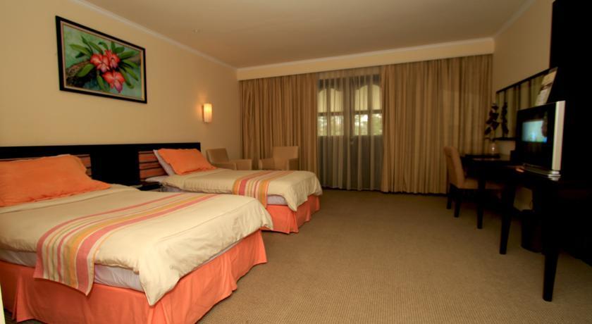 Grand Legi Hotel Mataram Luaran gambar