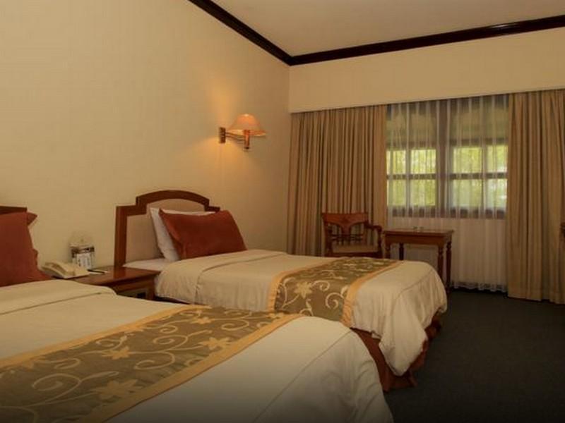 Grand Legi Hotel Mataram Luaran gambar